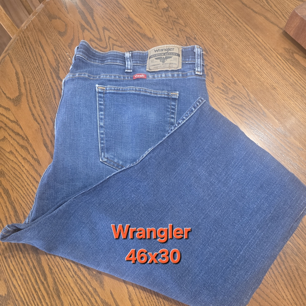 Wrangler Men's Classic Indigo Jeans